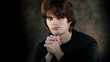 Илья Папоян