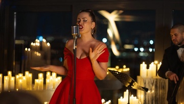 Магия свечей. Эми Уайнхаус. Джаз на крыше