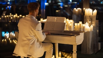 Магия свечей. Романтическая неоклассика при свечах