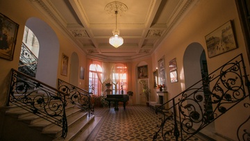 Экскурсия в особняк Шрёдера + концерт «На грани музыки и чувств»