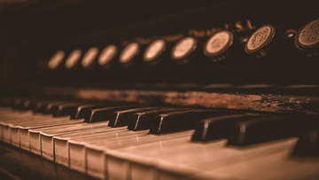 Орган и гобой при свечах. Роскошь барокко и музыкальные мистификации