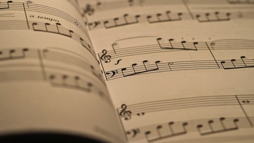 Есенин: от рок-баллад до романсов...