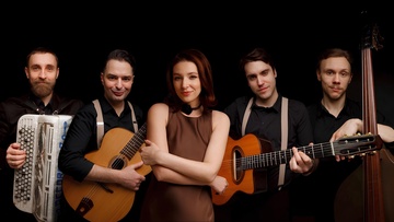 Stankov Jazz Band. Звучала музыка в саду