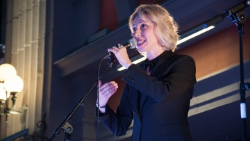 Юлия Рутберг. Кабаре Бродячая собака