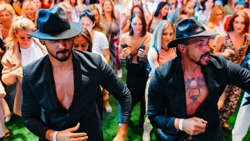 Латина на крыше: живая музыка и мощные хиты