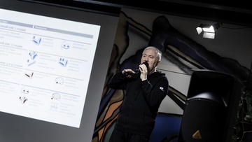 Алексей Водовозов. Per rectum ad veritatem, или Вся правда про попу