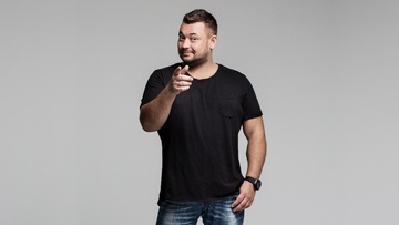 Сергей Жуков на афтепати концерта «Руки ВВерх!»