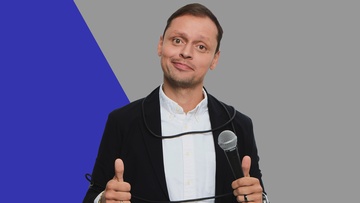 Виктор Комаров