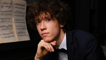 Александр Князев