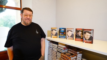 Евгений Сатановский. От империи к демократии и обратно: эволюция государственного устройства