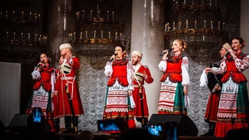 Новогодний разгуляй с Московским Казачьим Хором