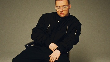 By Индия