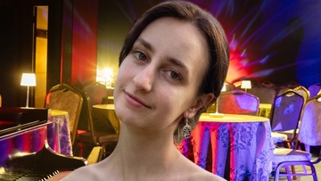 Страсть и нежность на языке оригинала. Романтические хиты & фортепианные импровизации